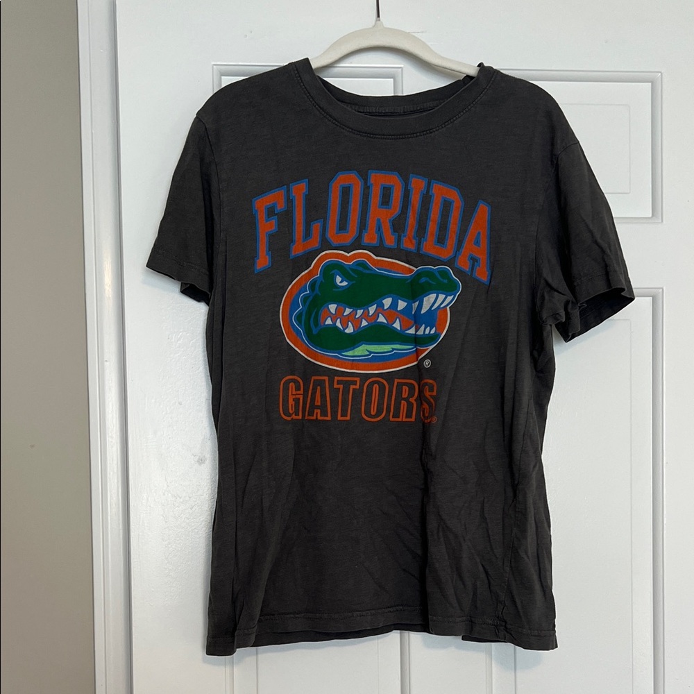 Colosseum Athletics Gray T-Shirt